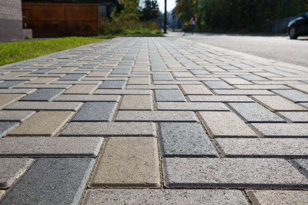 Best Interlocking Driveway Pavers  in Osgood, IN